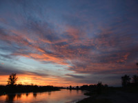 Sonnenuntergang an der Elbe