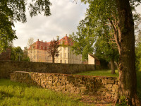Zweiter Blick auf Schloss Martinskirchen